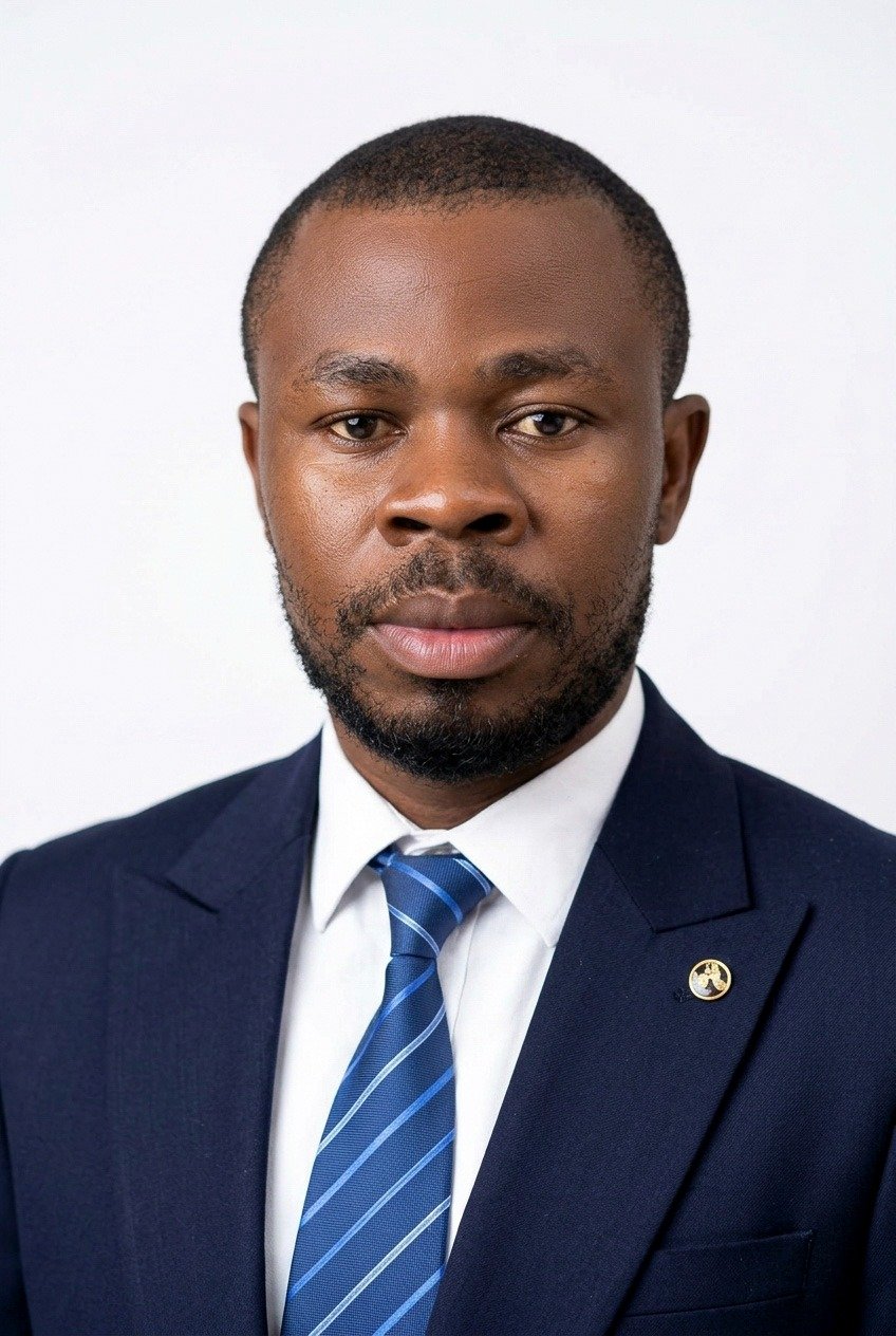 EGONO MONAMO Chrispin